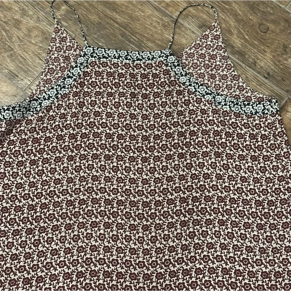 Ann Taylor Loft Patterned Shell - Picture 7 of 11